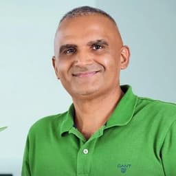 Porträt: Dr. Ansar Hayat